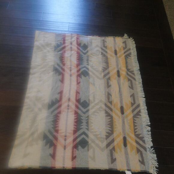 Pendleton White Sands Throw Blanket Cream Ivory Southwester Aztec Design 50x70 - Picture 14 of 14